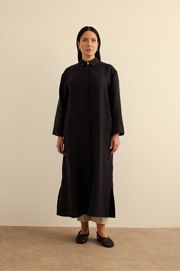 Siyah Önden Düğmeli Ferace - 1