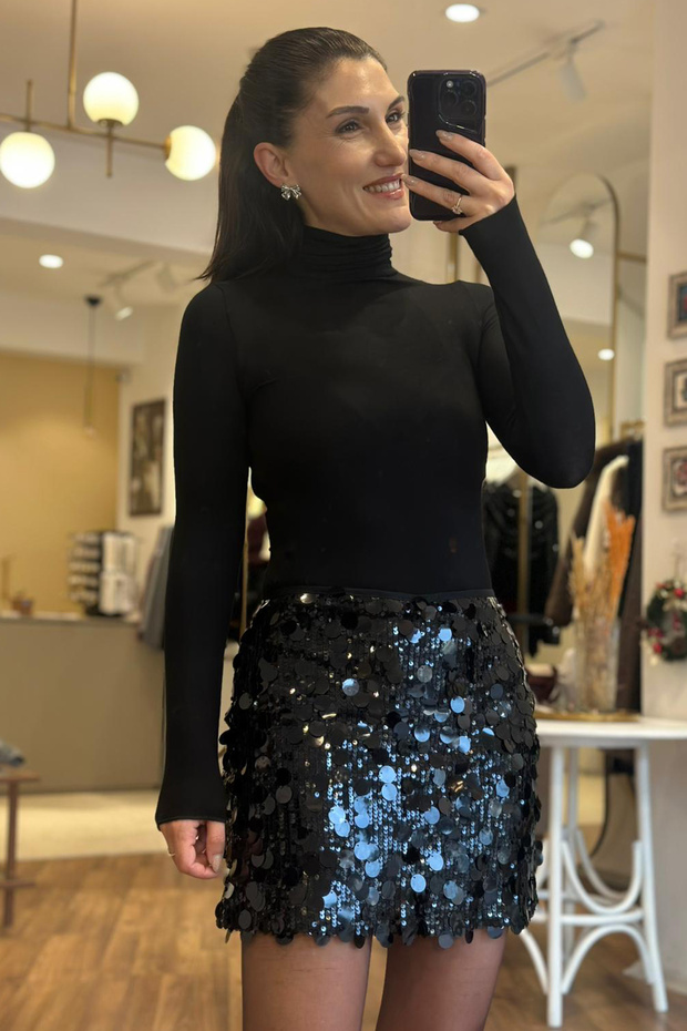 Siyah Pullu Şort Etek - 1