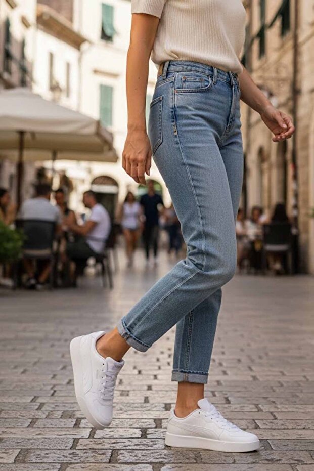 Women's White Sneakers Shoes Rs-874