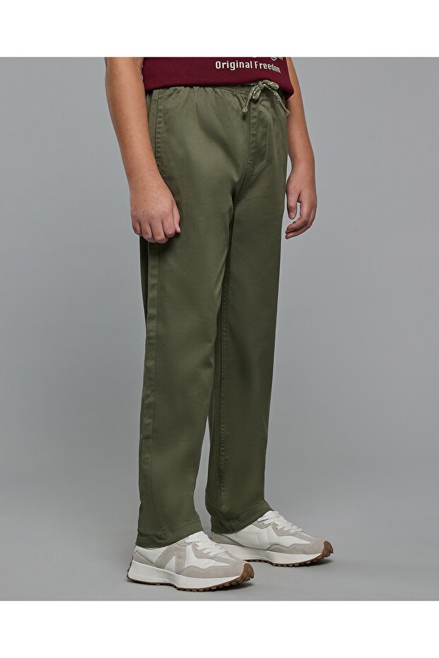 Solid Woven Pants With Drawstring Waist - 3