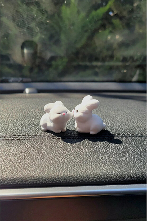 Cute Rabbit Couple Car Air Conditioning Ornament – Romantic Auto Decor Figure