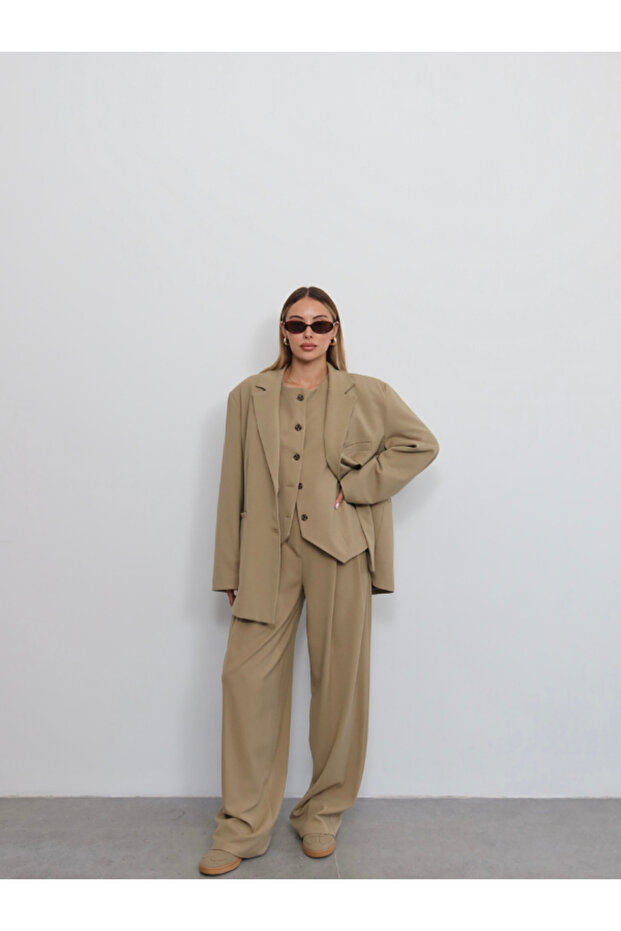 DÜĞMELİ YELEK - 5