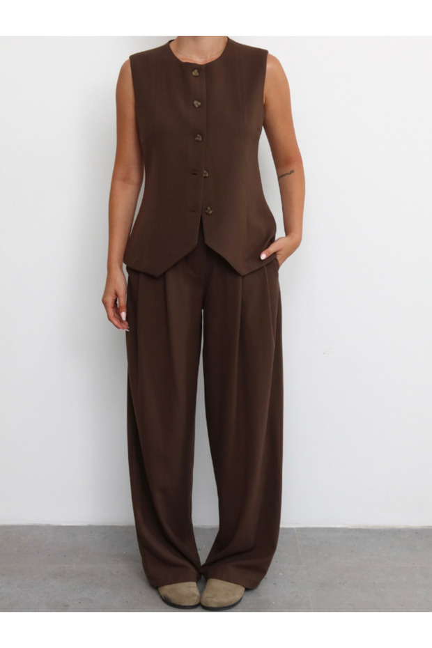 DÜĞMELİ YELEK - 3