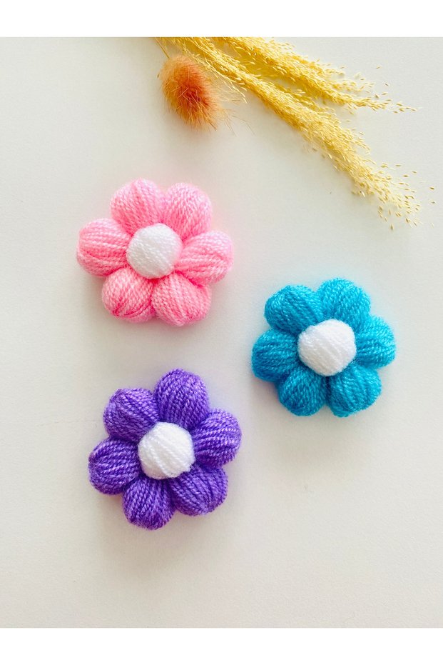 3-Piece Pink, Purple, Blue Color Knitted Daisy Flower Patterned Clip-On, Hairless, Newborn Baby Hair Clip