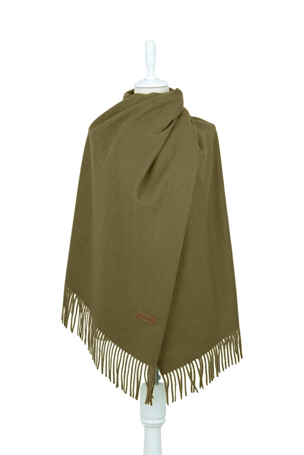 شال شتوي بلون كاكي سادة - 1