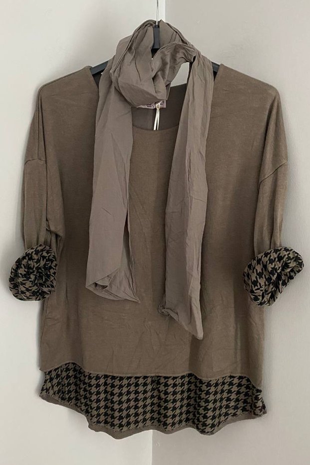 Women's Italian Mink Round Neck Houndstooth Pattern Scarf-Lined Knitwear Blouse