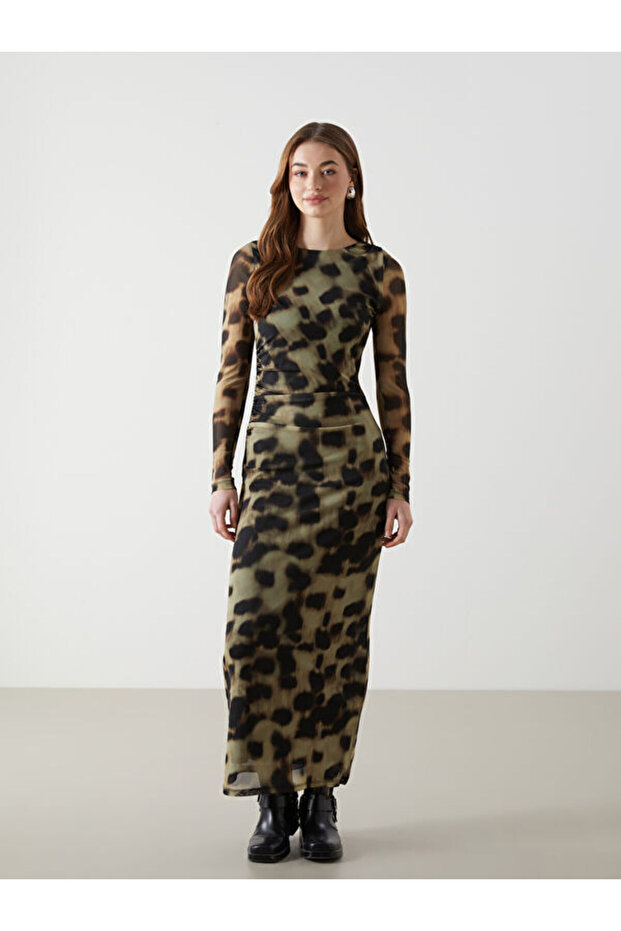 Timeless Clothing & Timeless Choices Zero Roba Collar Leopard Embroidered Dress
