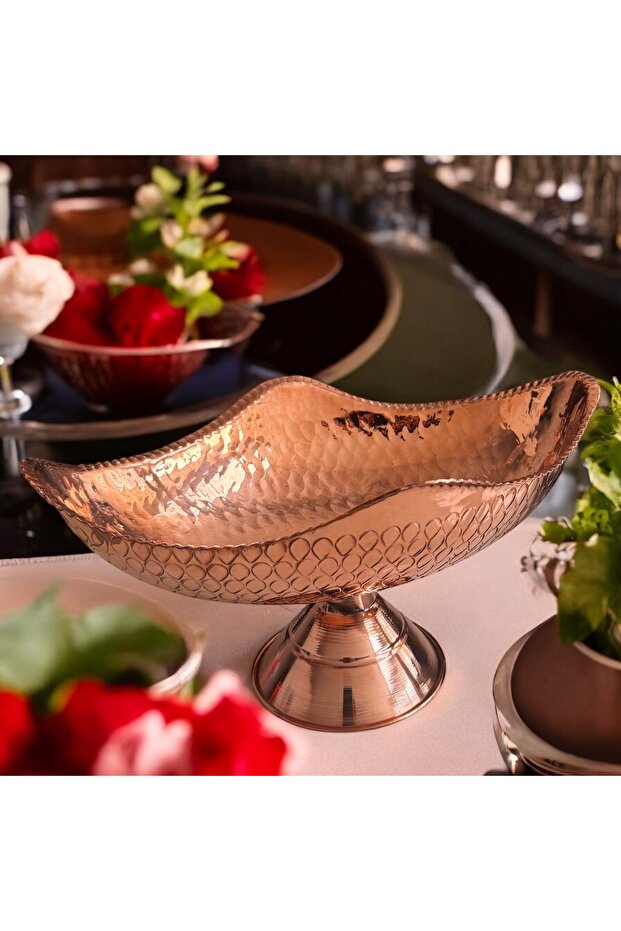 عربة نقل نحاسية متوسطة الحجم - 2