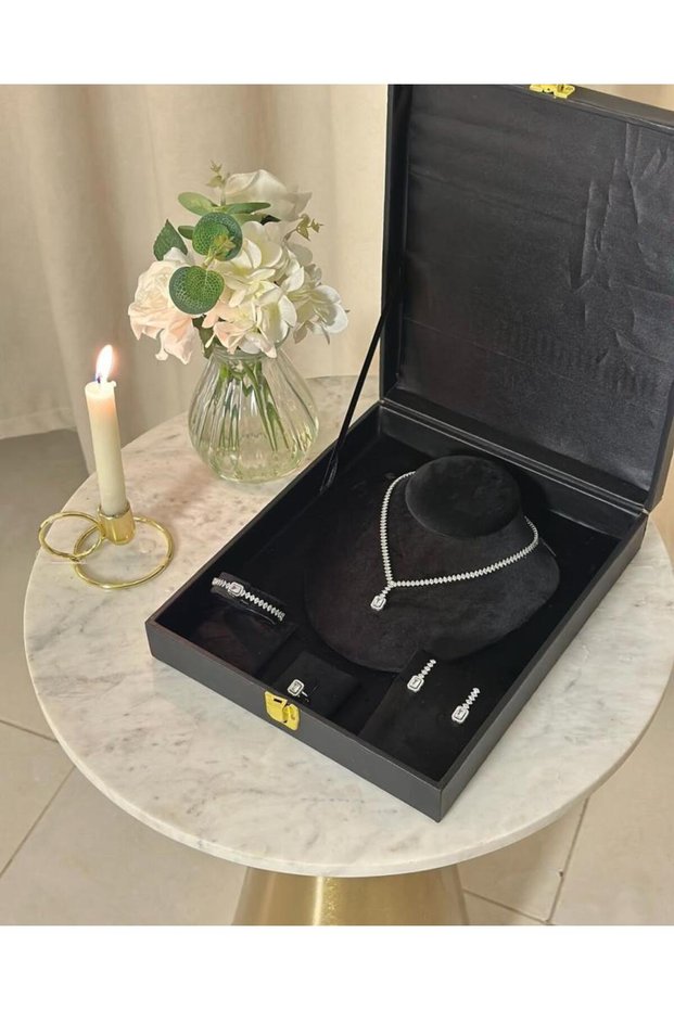 طقم اكسسوار A1202 (لونين)