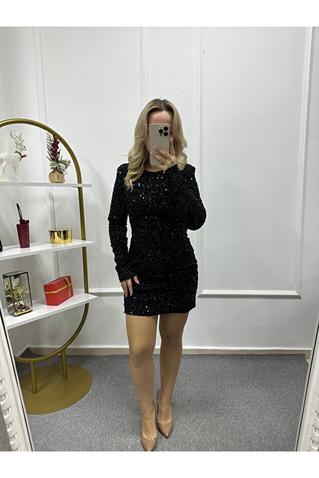 Mini rochie brodata cu paiete - 2