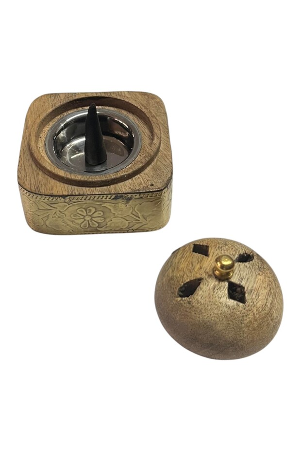 Ahşap Tütsülük - 5