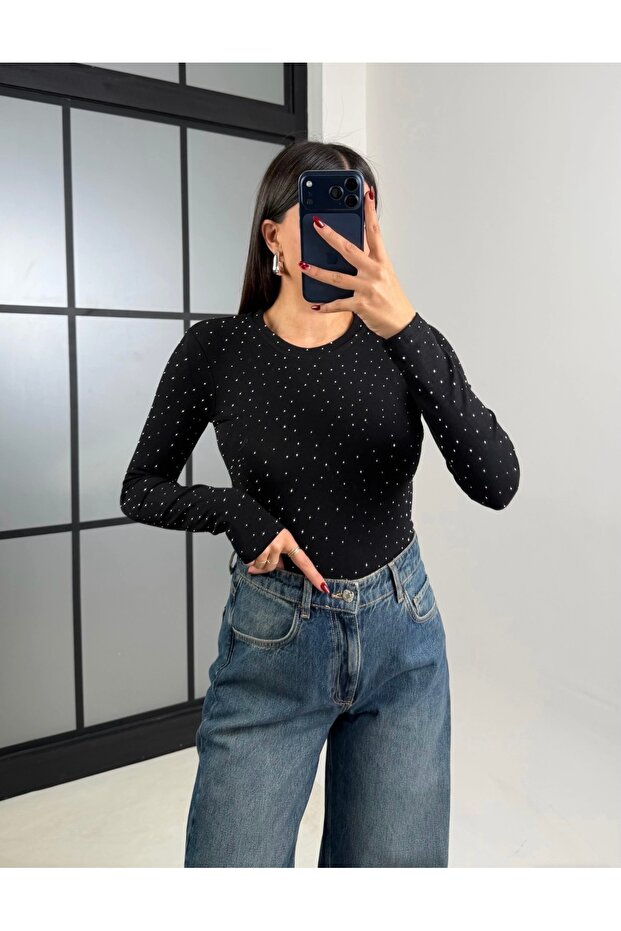Siyah taşlı şık uzun kol bluz - 3