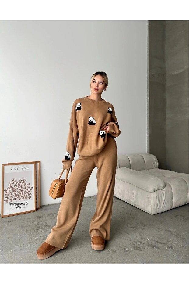 الباندا اللطيفة 🐼   طقم تريكو منقوش - 3