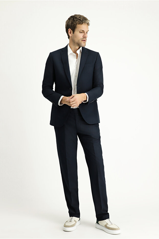 بدلة كلاسيكية - 1