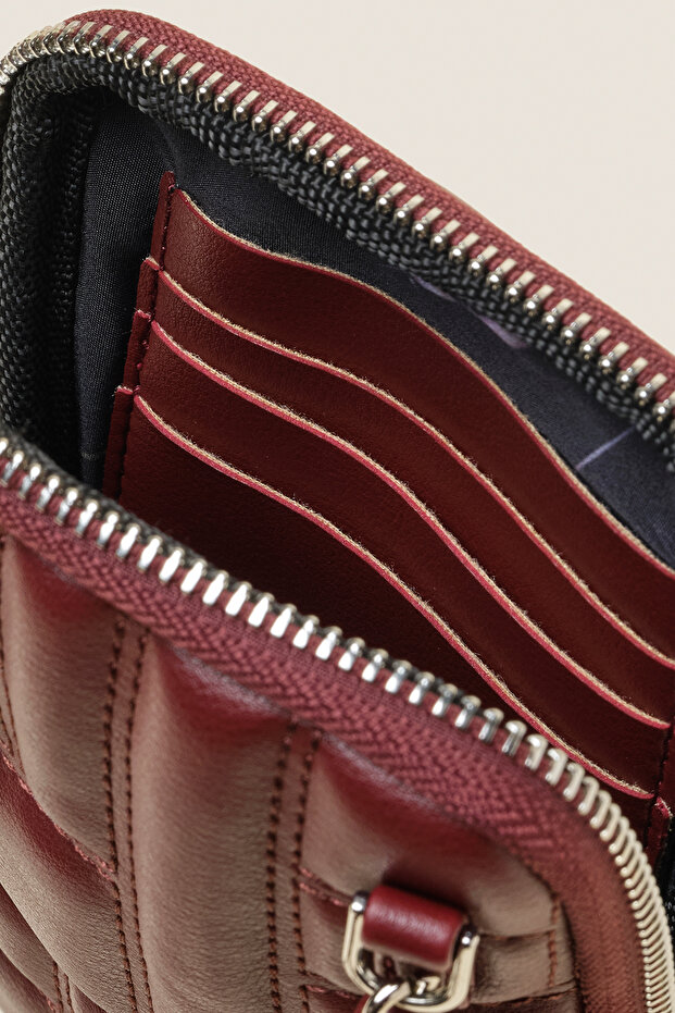 KAPİTONE TELEFON ÇANTASI - 5