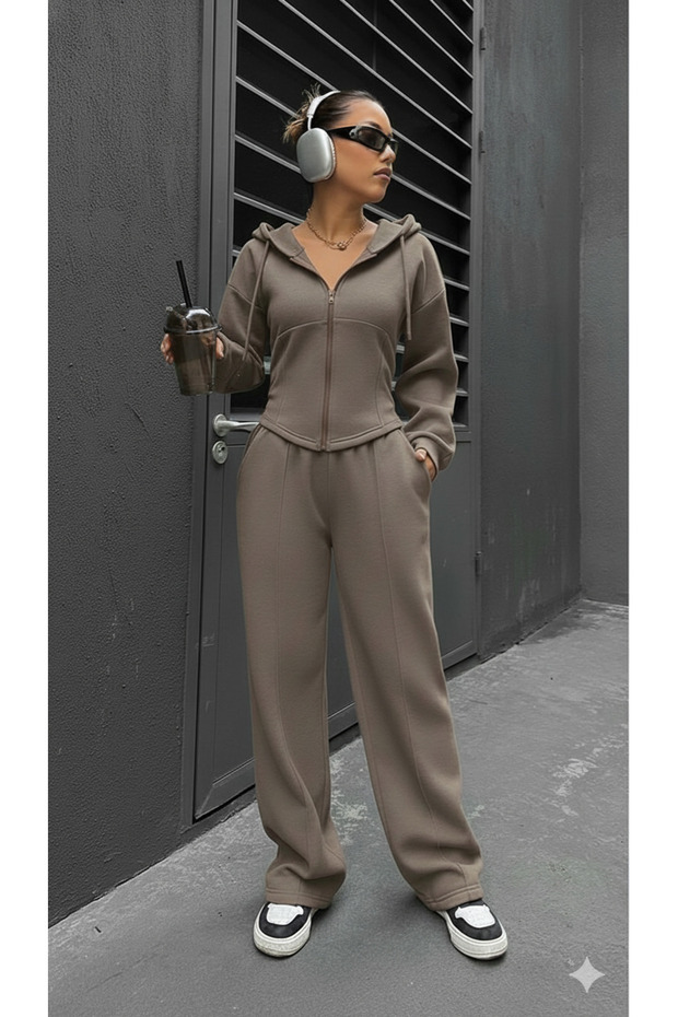 Women's Taupe Sporty Chic Zip-Up Three-Thread Unbrushed Fabric Two-Piece Tracksuit Set 0057