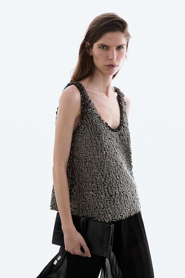 Askılı boncuklu top - 2