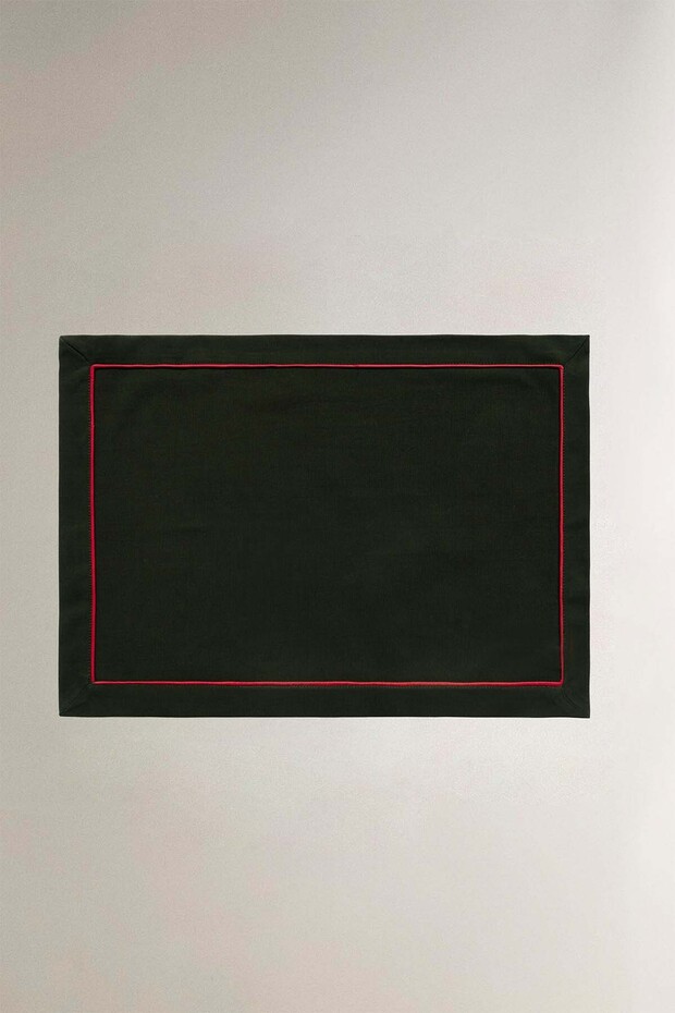Decorative Set of Piped American Placemats Made of Curduroy Fabric 35 X50 cm