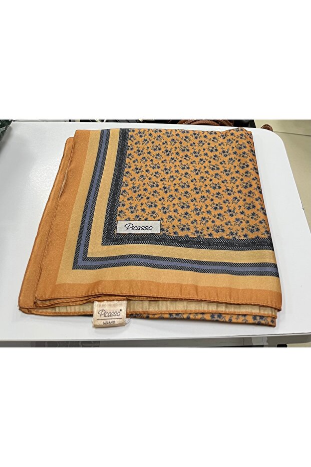 Picasso crystal scarf