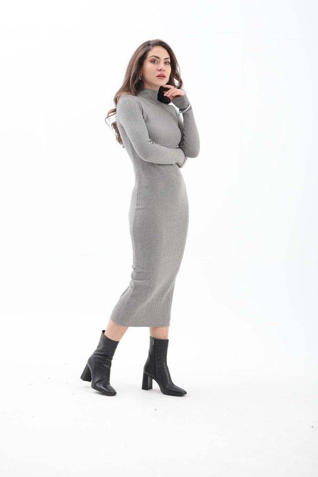 Women's Gray Mock Neck Corded Fabric Knitwear Dress Long Sleeve Bodycon Midi Length Winter Dress