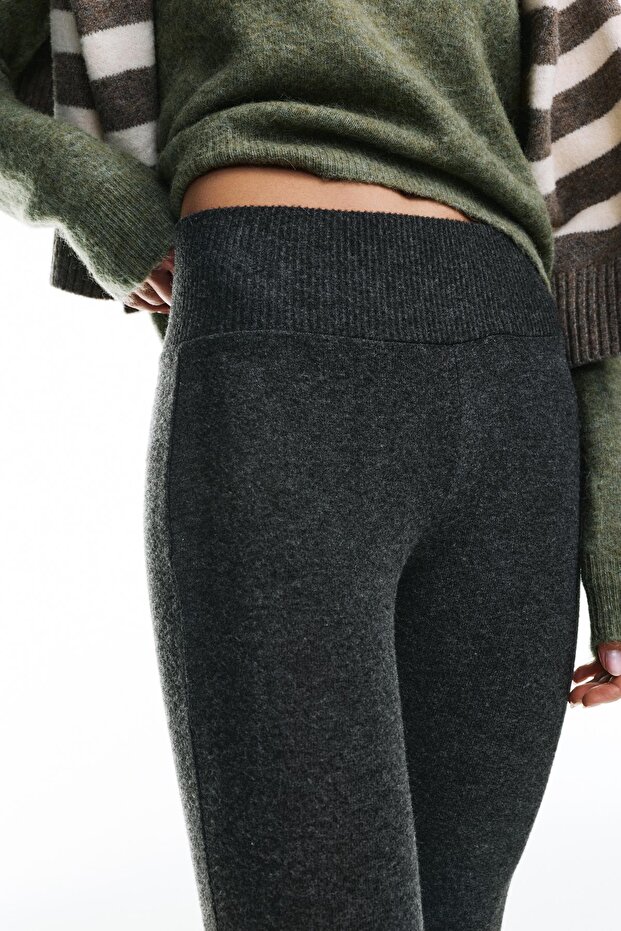 Yumuşak dokunuşlu çan pantolon - 4