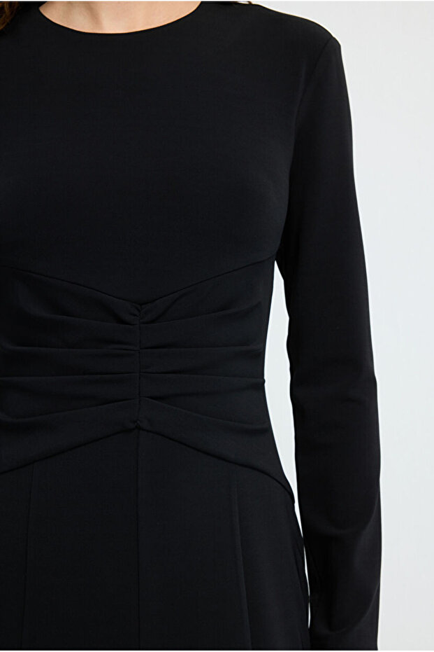 Büzgü Detaylı Örme Elbise - 4