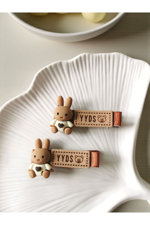 Yyds brown bunny hair clip for kids