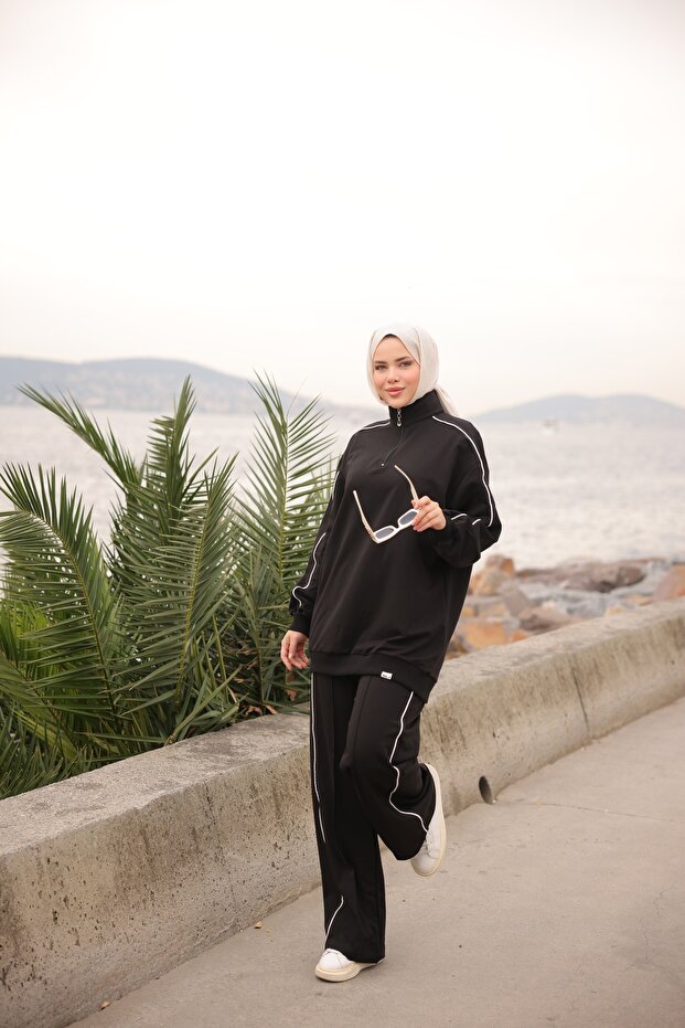 Women's Chic Modest Tracksuit Set with Zipper & Top-Bottom Set