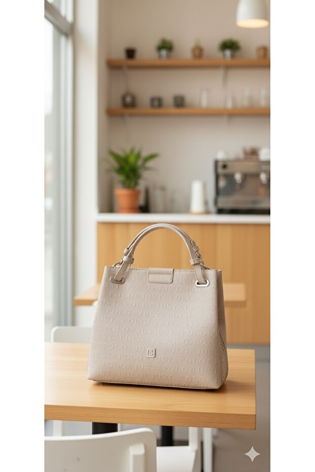 Women's Waterproof Adjustable Strap Large Size Luxury Shoulder Bag Shoulder Bag Size: 27 X 30 cm