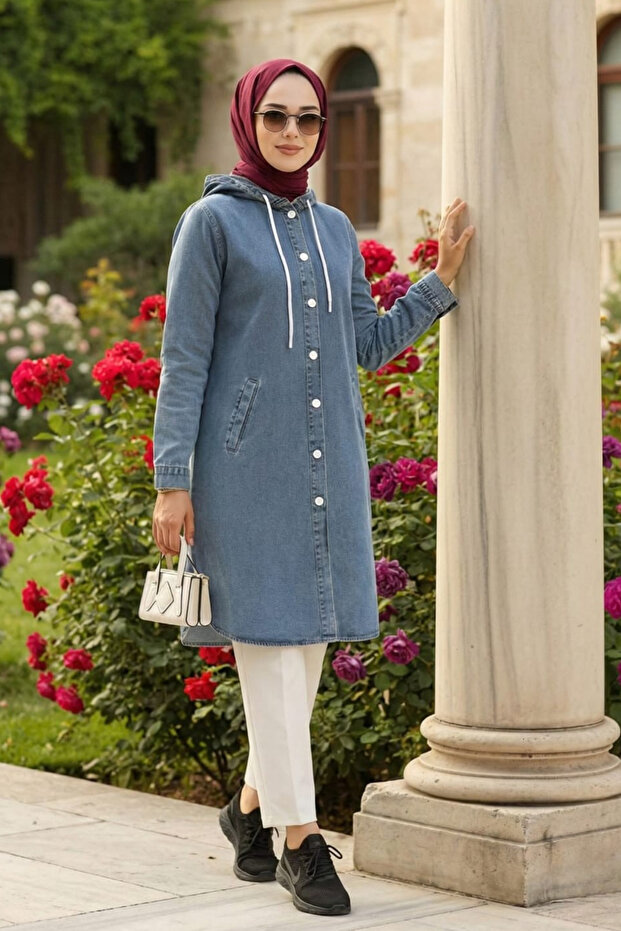 Women's Hooded , Buttoned and Long Denim Blue Jacket
