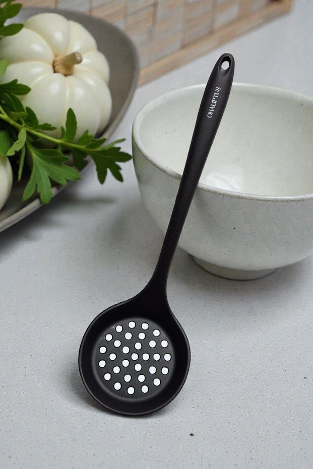 Hard-Tipped 33 cm Heat-Resistant Silicone Colander – Non-Stick, Fireproof, Pot-Friendly