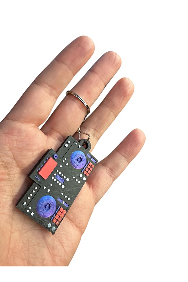 سلسلة مفاتيح على شكل جهاز دي جي - 1