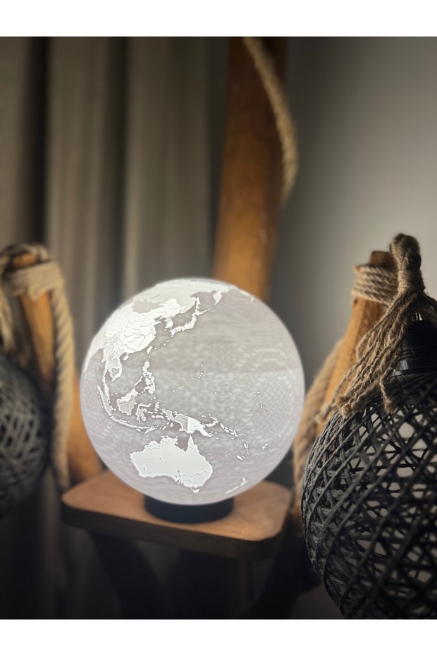 3D DÜNYA ABAJUR - 1