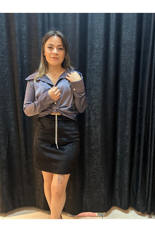 Front-Tie Short Shirt