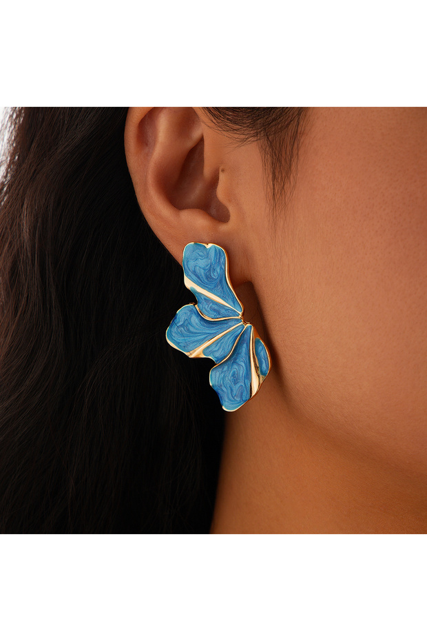 02 SHIXIN Elegant White Half Flower Stud Earrings for Women Luxury Dripping Oil Petals Piercing Earr