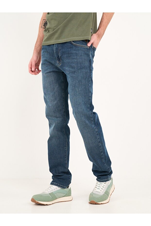 Blugi barbat regular cu aspect decolorat - 6