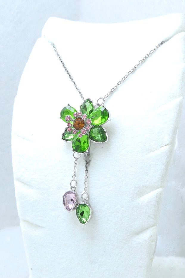 Silver Color Chain Special Day Green Stone Flower Model 316L Steel Necklace (45 cm)
