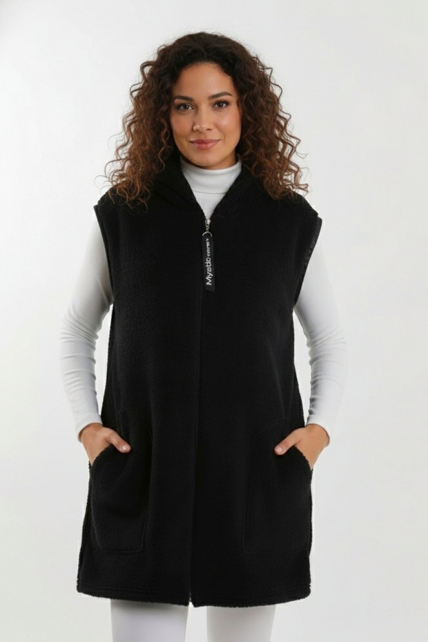 Women's Black Long Zippered Fleece Vest