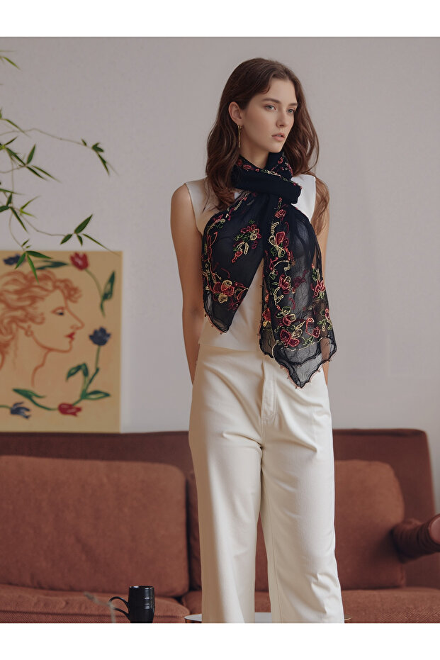 El işlemeli şal - 3