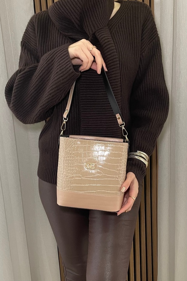 Women's Beige Handbag - Adjustable Long Strap, Casual Model - Fibag