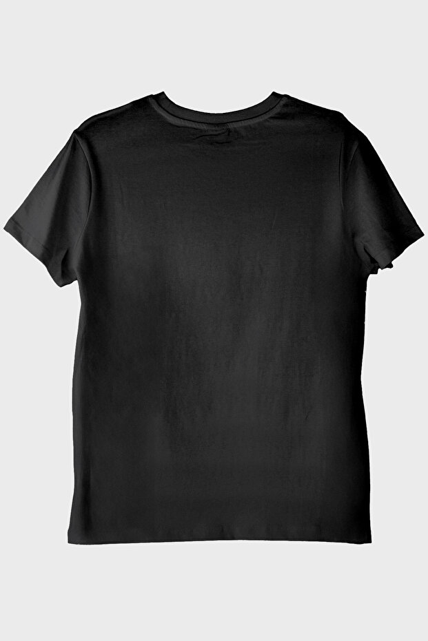 تي شيرت أسود منقوش بنقشة ندفة الثلج - 2