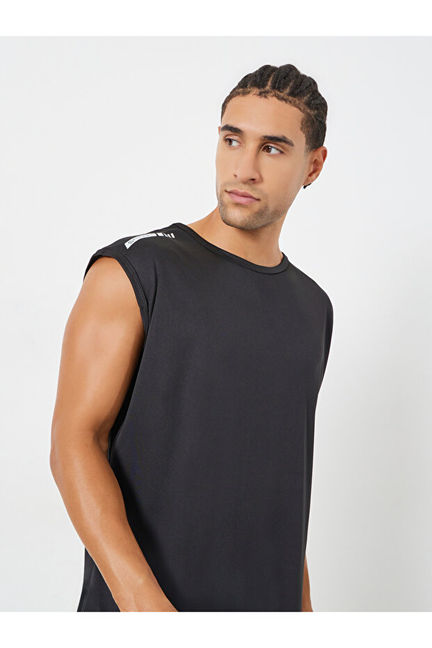 Regular Fit Quick Dry Textured Athleisure Tank