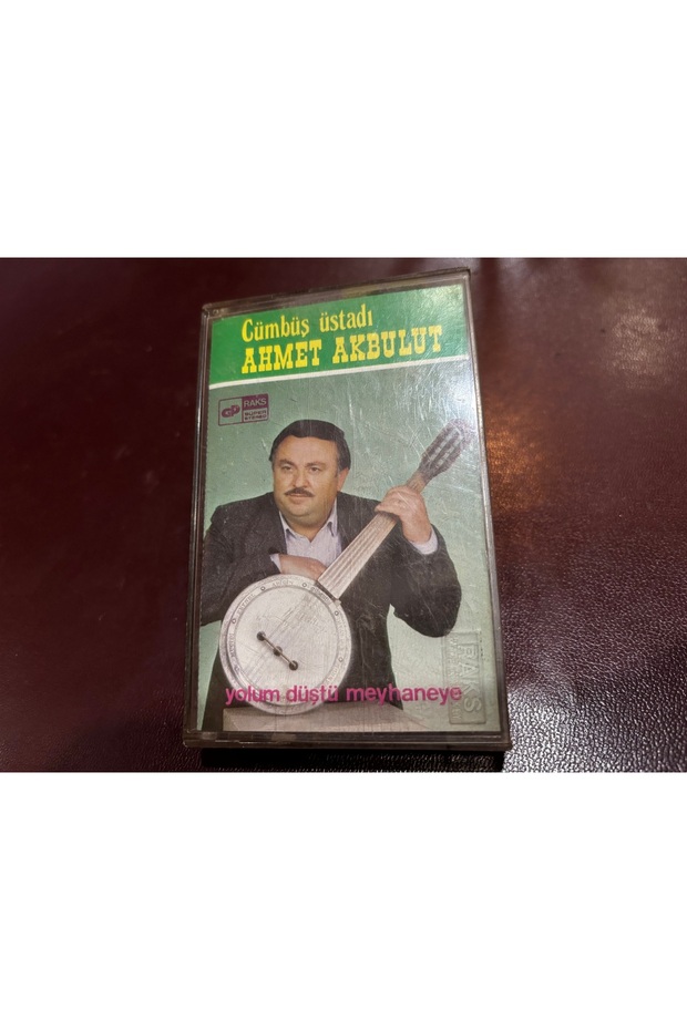 Cassette - Ahmet Akbulut Is a Master of Cümbüş.