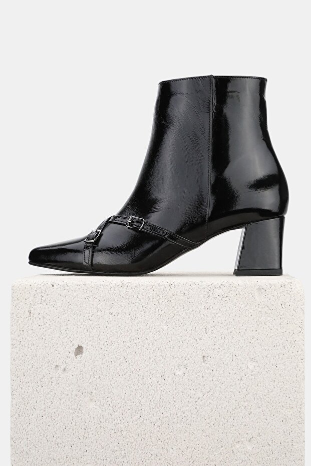 Women's Black Patent Leather Genuine Natural Leather Size 36-41 Thick Heel Pointed Toe Boots & Booties