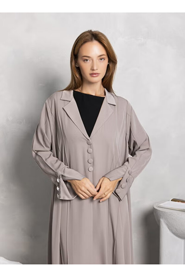 Nida with plain inner and crushed abaya