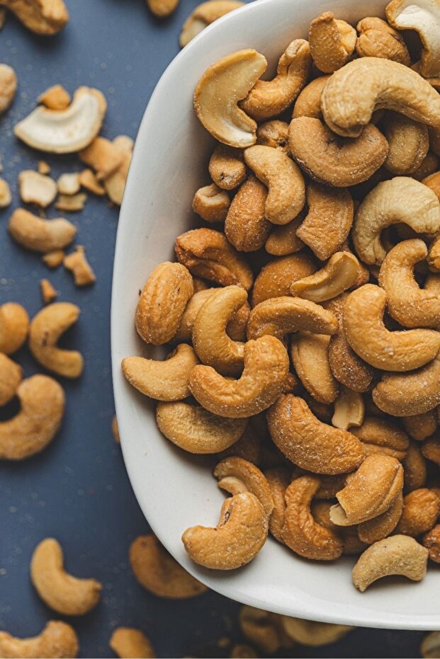 كاجو محمص مالح جاميو 500 ج- 500g roasted salted jumbo cashews