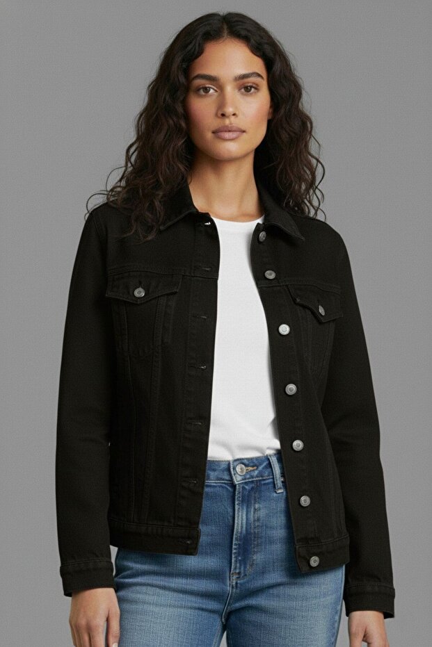 WKM Kadın Rahat Kesim Çift Cepli Denim Kot Ceket