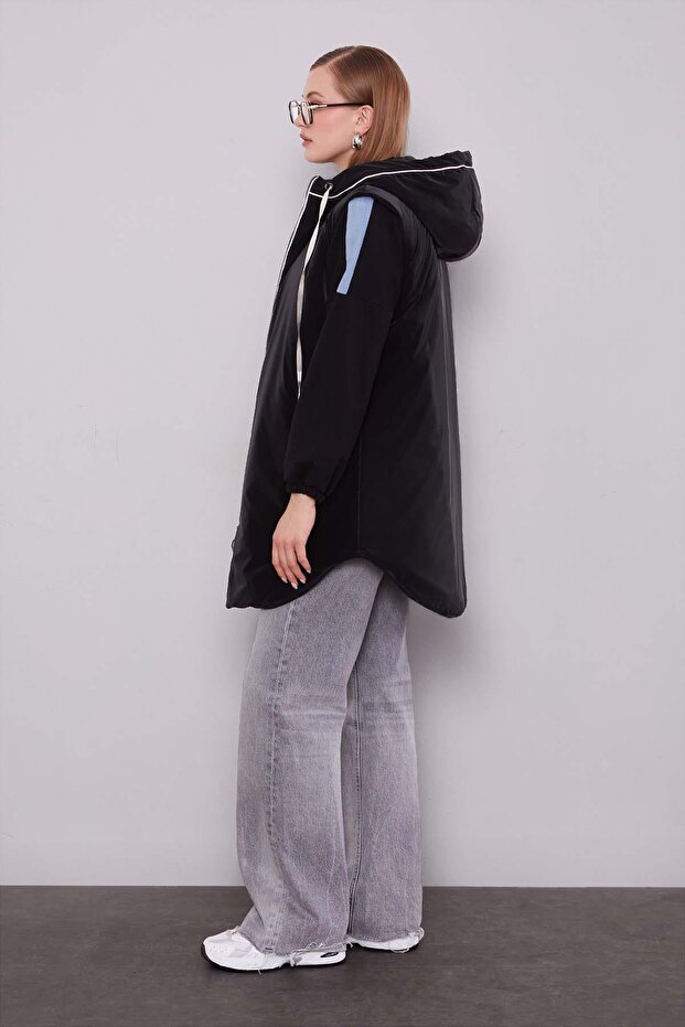 سترة قابلة للنفخ باللون الأسود - 3