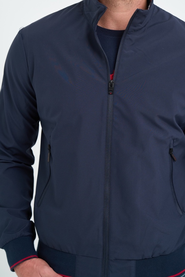 Men's thin jacket in solid color - 5