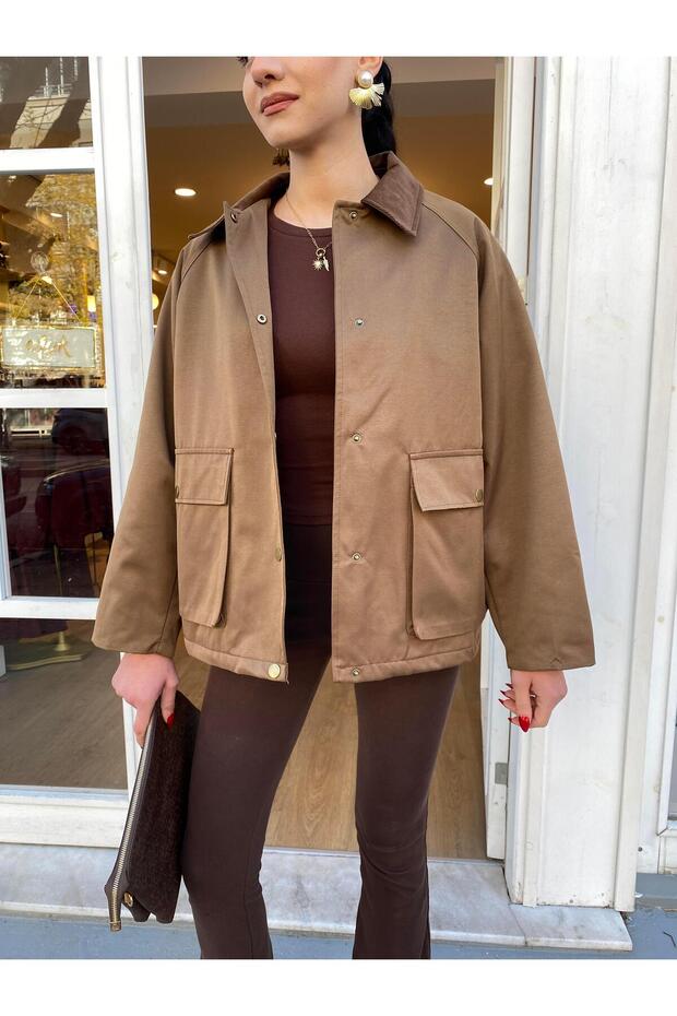 YAKASI DETAYLI PARKA